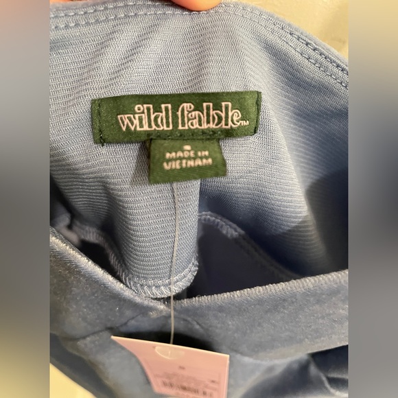 Blue velvet crop top - Small - Picture 2 of 3